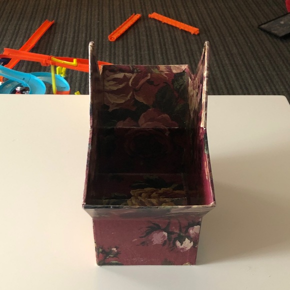 🐰 Rustic Floral Star-Shaped Storage Box - Picture 3 of 6